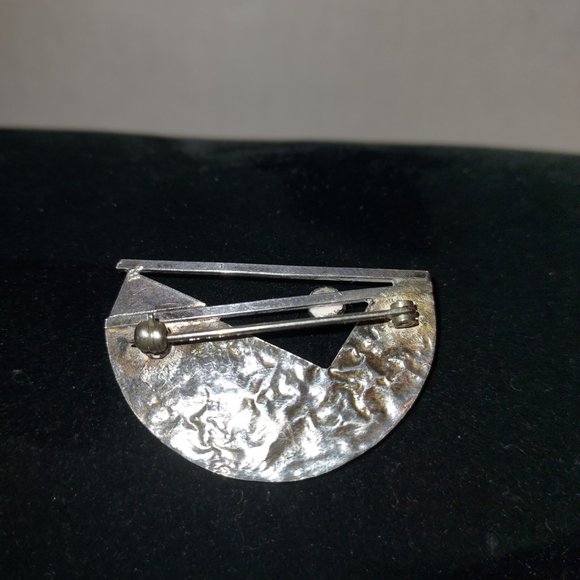 Modernist/Japanese Half Moon Handmade sterling Brooch with Garnet - Picture 6 of 12